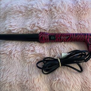 Revive Pink Zebra Curling Wand